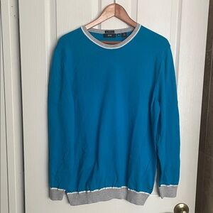 BOSS Hugo Boss - Finest Italian Yarn, lightweight sweater.